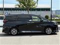 2024 Toyota Alphard Hybrid