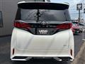 2024 Toyota Alphard Hybrid