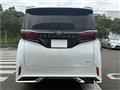 2024 Toyota Alphard Hybrid