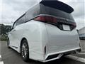 2024 Toyota Alphard Hybrid