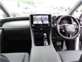 2024 Toyota Alphard Hybrid