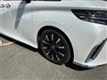 2024 Toyota Alphard Hybrid
