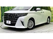 2025 Toyota Alphard Hybrid