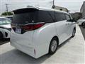 2025 Toyota Alphard Hybrid