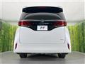 2025 Toyota Alphard Hybrid