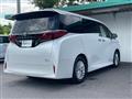 2025 Toyota Alphard Hybrid