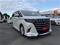 2025 Toyota Alphard Hybrid
