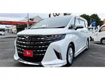 2025 Toyota Alphard Hybrid