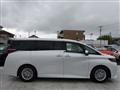 2025 Toyota Alphard Hybrid