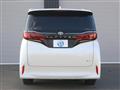 2025 Toyota Alphard Hybrid