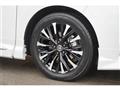 2025 Toyota Alphard Hybrid