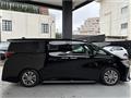 2025 Toyota Alphard Hybrid