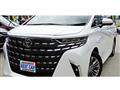 2025 Toyota Alphard Hybrid