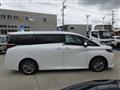 2025 Toyota Alphard Hybrid