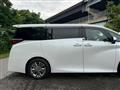2025 Toyota Alphard Hybrid