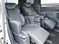 2025 Toyota Alphard Hybrid