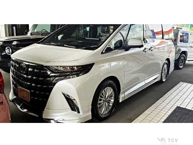 2025 Toyota Alphard Hybrid