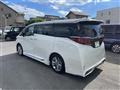 2025 Toyota Alphard Hybrid