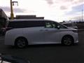 2025 Toyota Alphard Hybrid