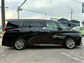 2025 Toyota Alphard Hybrid
