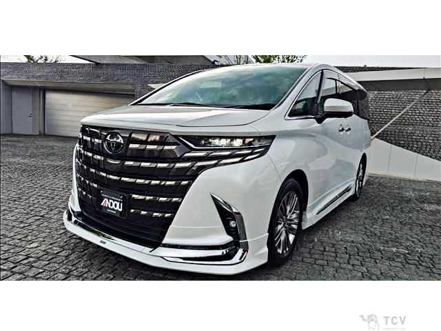 2025 Toyota Alphard Hybrid