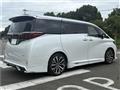 2025 Toyota Alphard Hybrid
