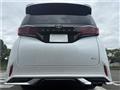 2025 Toyota Alphard Hybrid