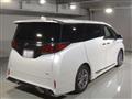 2025 Toyota Alphard Hybrid