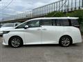 2025 Toyota Alphard Hybrid