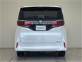 2025 Toyota Alphard Hybrid