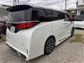2025 Toyota Alphard Hybrid