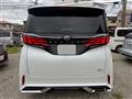 2025 Toyota Alphard Hybrid