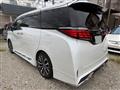 2025 Toyota Alphard Hybrid