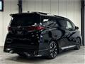 2025 Toyota Alphard Hybrid