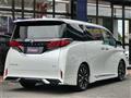 2025 Toyota Alphard Hybrid
