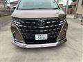 2025 Toyota Alphard Hybrid
