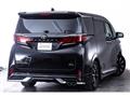 2025 Toyota Alphard Hybrid