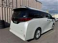 2026 Toyota Alphard Hybrid