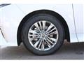 2026 Toyota Alphard Hybrid
