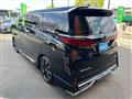 2026 Toyota Alphard Hybrid