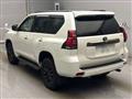 2022 Toyota Land Cruiser Prado