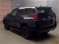 2022 Toyota Land Cruiser Prado