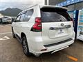 2022 Toyota Land Cruiser Prado
