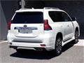 2022 Toyota Land Cruiser Prado