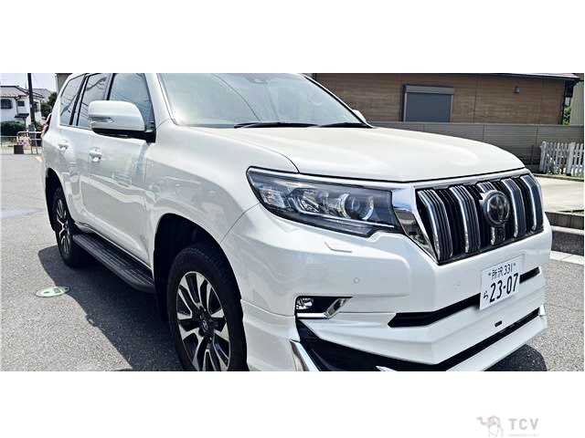 2023 Toyota Land Cruiser Prado