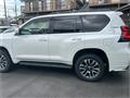 2023 Toyota Land Cruiser Prado