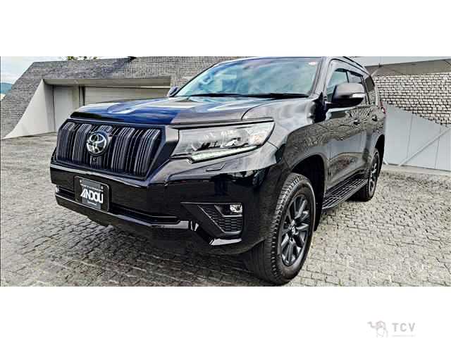2023 Toyota Land Cruiser Prado
