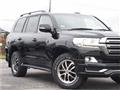 2018 Toyota Land Cruiser