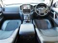 2018 Toyota Land Cruiser