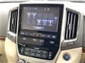 2018 Toyota Land Cruiser